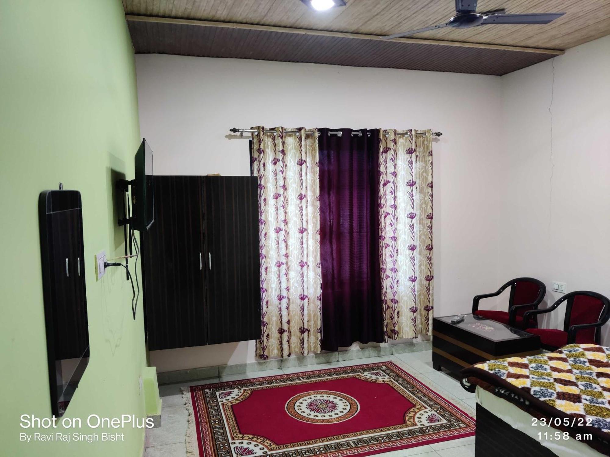 Hotel O Mohani Inn And Banquet Каусані Екстер'єр фото
