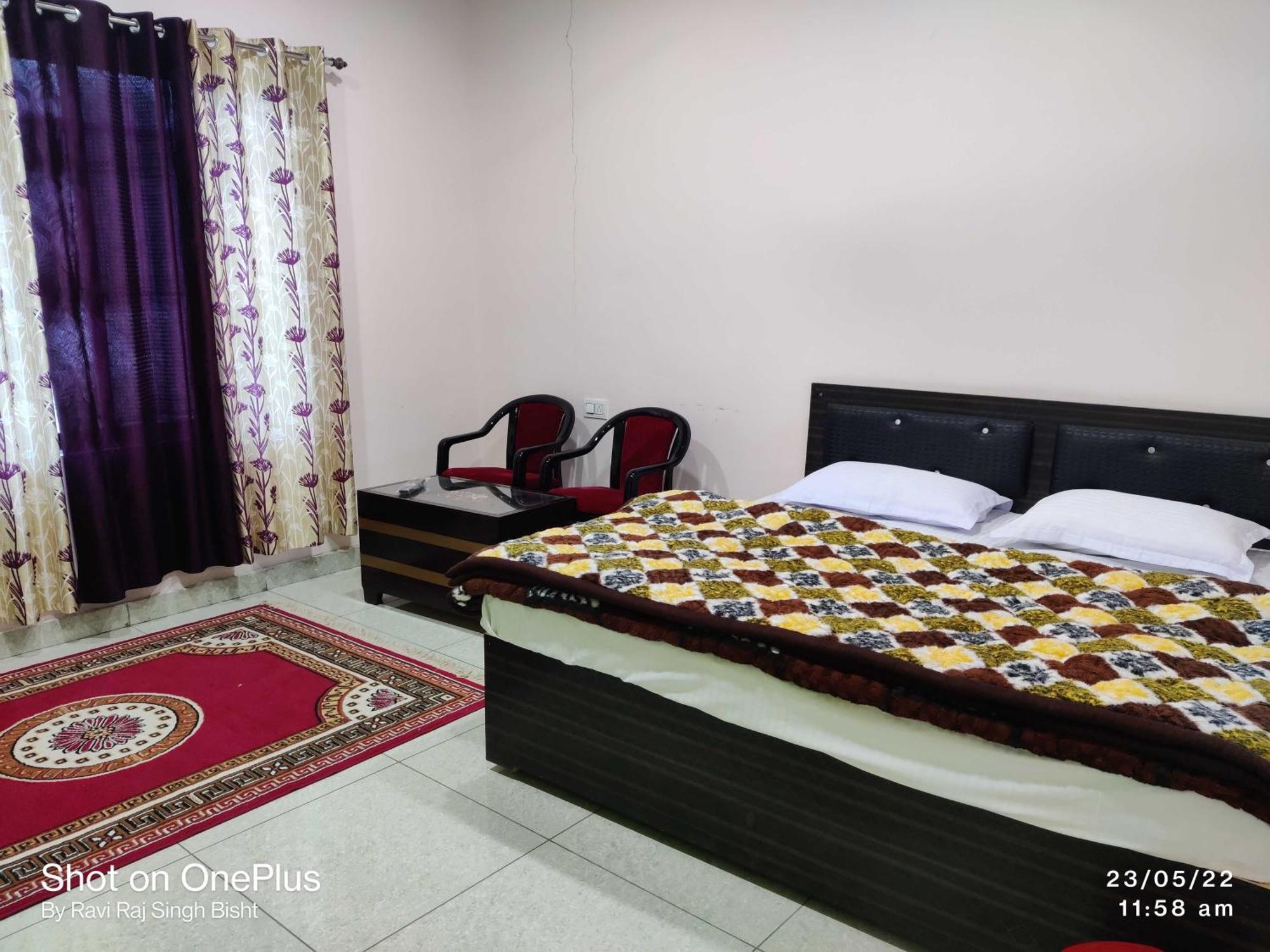 Hotel O Mohani Inn And Banquet Каусані Екстер'єр фото